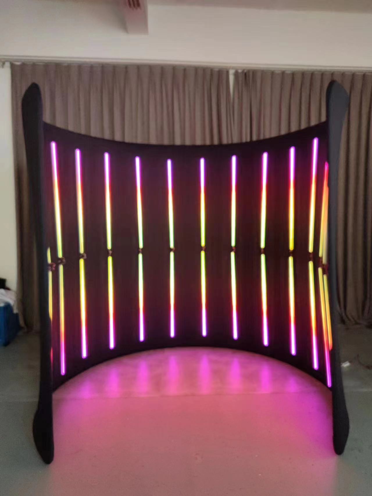 خيمة تصوير 360 درجة مع إضاءة L - مراجعة Photography Lighting Kit With Backdrop وسعره